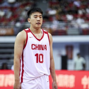 kaiyun·(中国)官方网站-媒体人：男篮下半场展示了不俗的冲抢板和单打能力 前场板赢了8个
