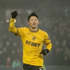 talkSPORT：狼队不愿放拉尔森&amp;黄喜灿 接近签赫罗纳中卫克雷吉奇