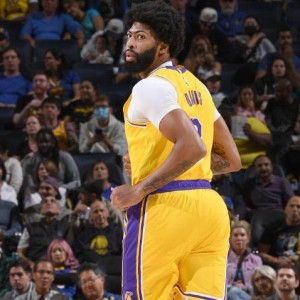 kaiyun·(中国)官方网站-勇士暴露前场防线隐患 库里开始在防守端指挥交通