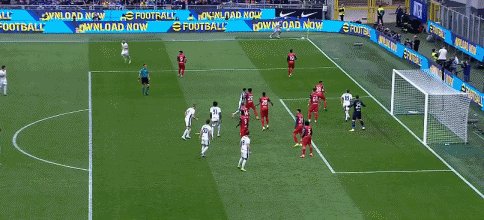 1744503037208024781.gif